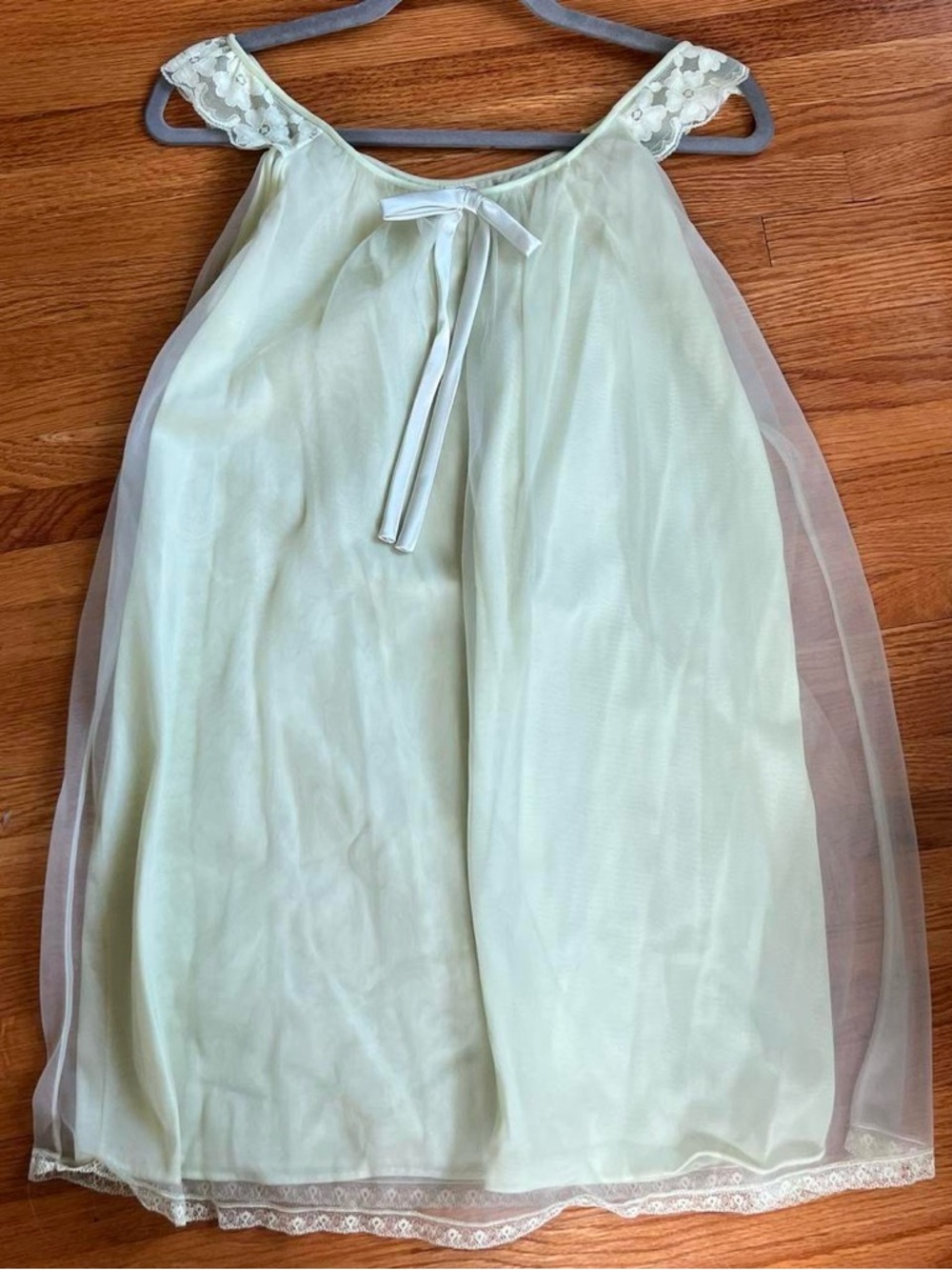 Vintage Lingerie Babydoll Dress and Duster Set Light Green Lace